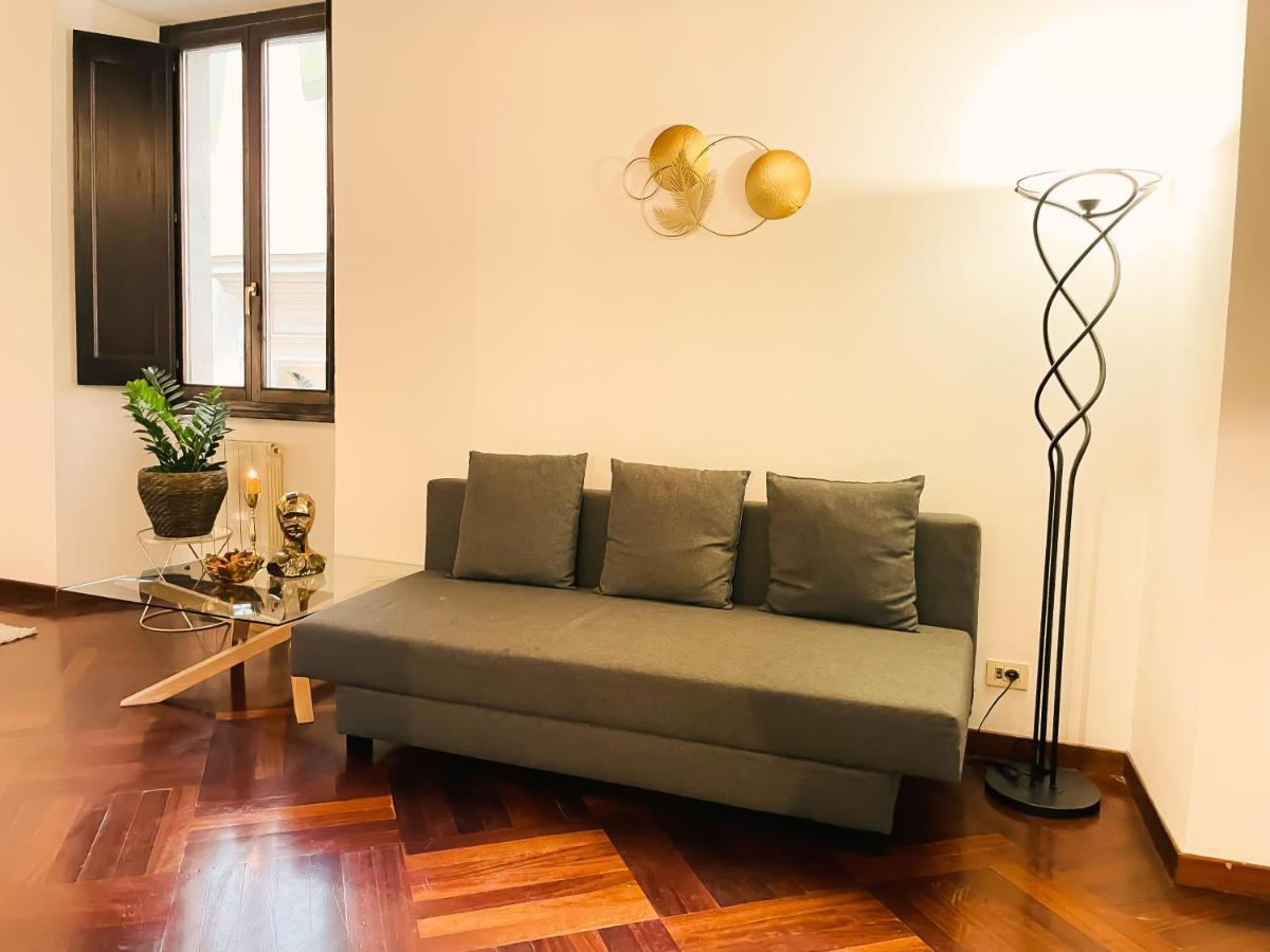 Trevi Fountain Stylish Guest House Rome Exterior photo